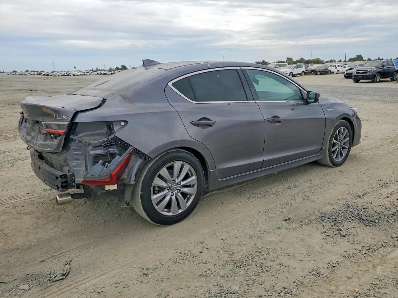 2022 Acura Ilx Premium A-Spec - Фото 3