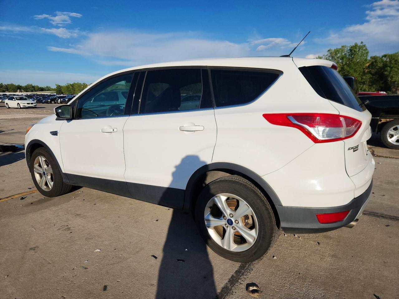 2016 Ford Escape Se - Image 2