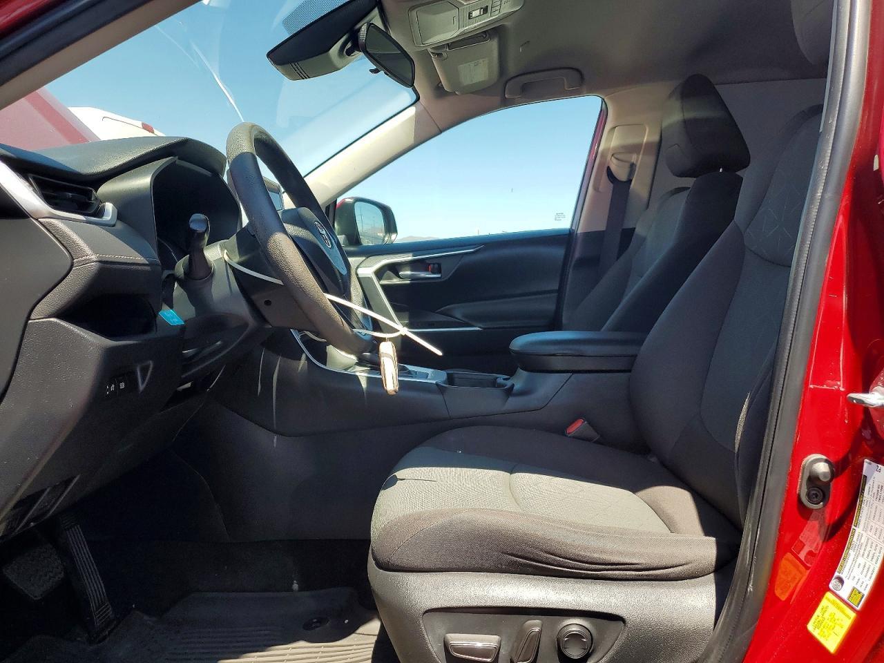 2023 Toyota Rav4 Xle - Image 7