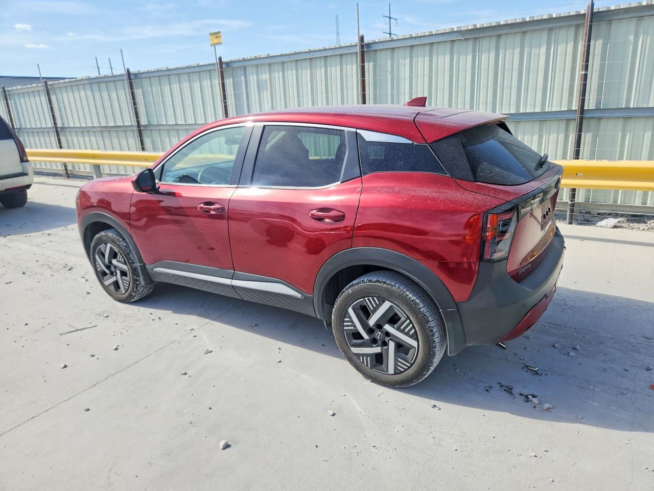 2025 Nissan Kicks Sv - Фото 2