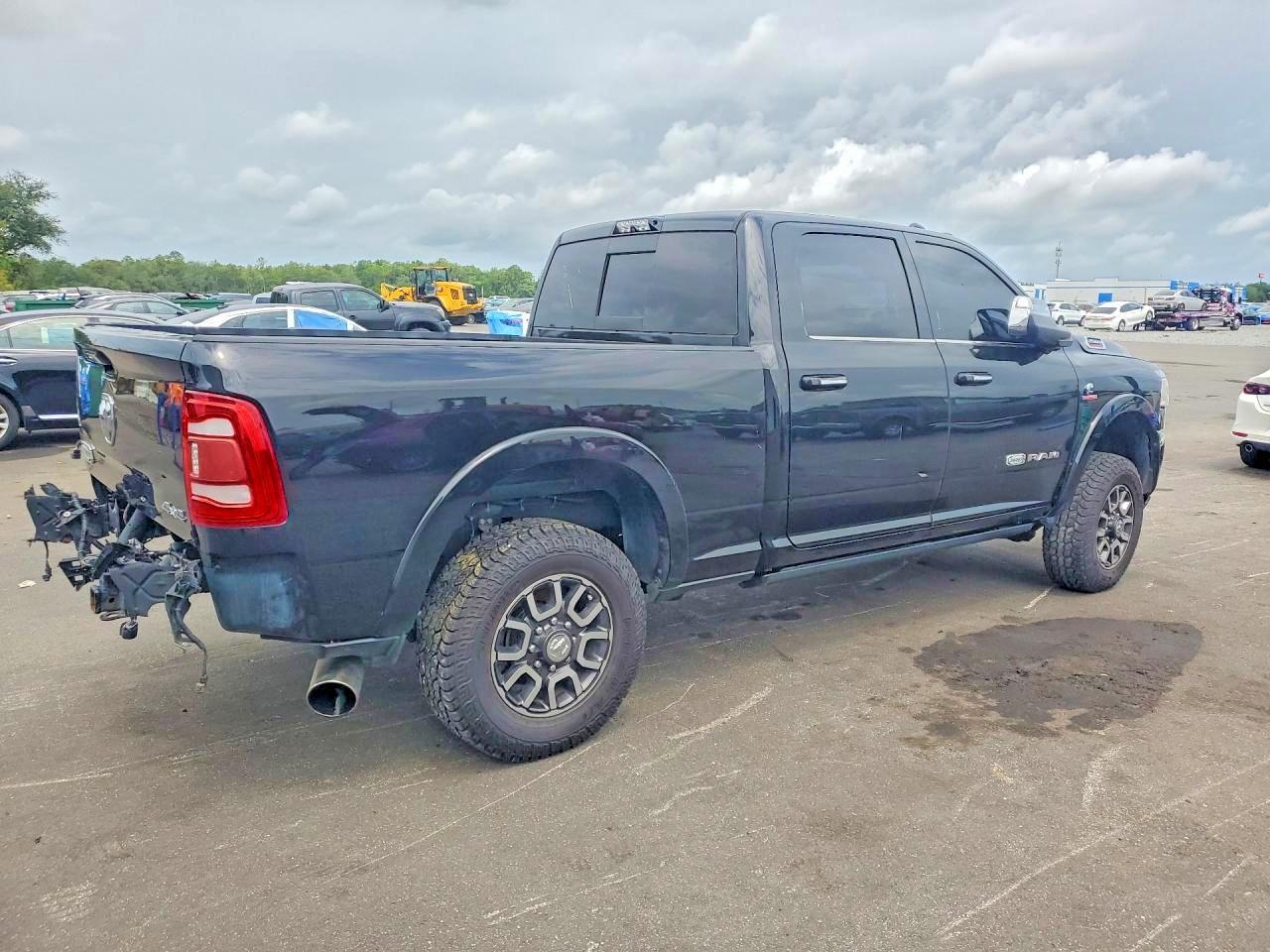2020 Ram 2500 Longhorn - Image 3