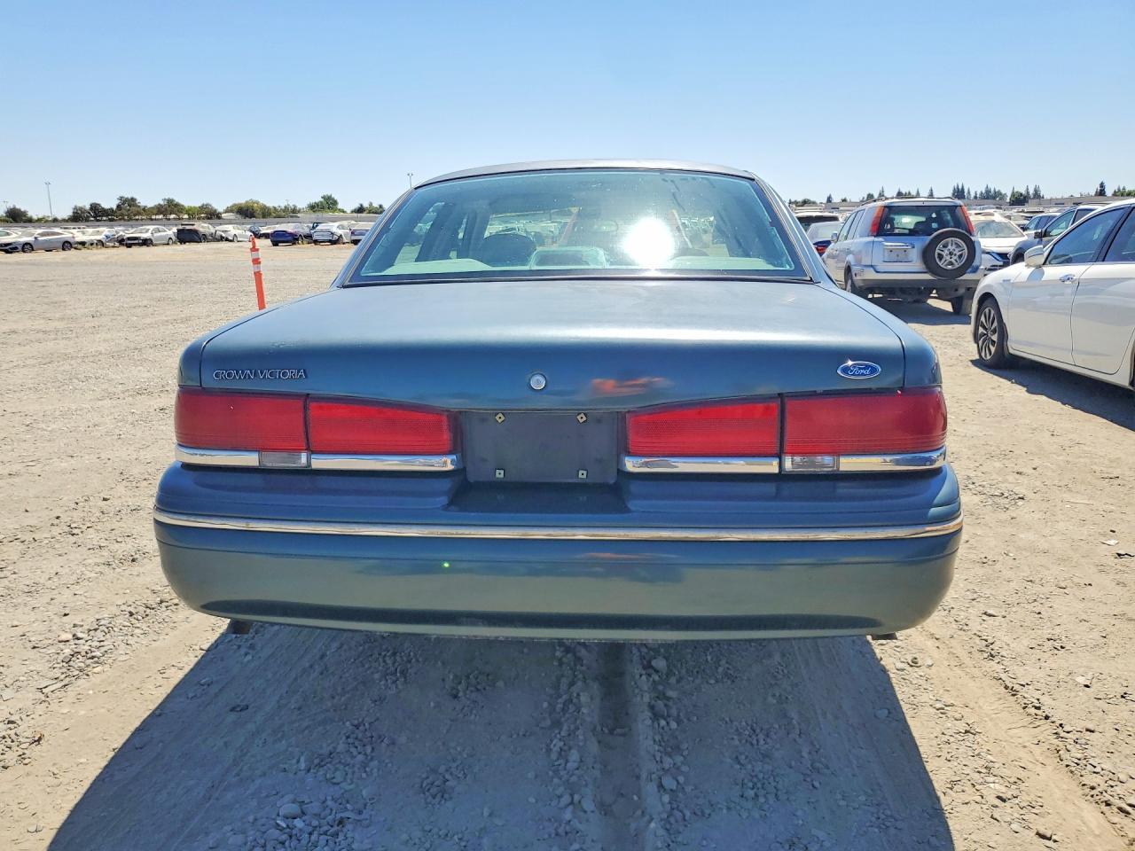 1996 Ford Crown Victoria Police Interceptor - Фото 6