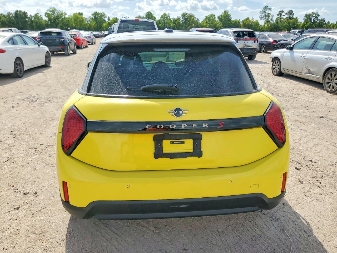 2025 Mini Cooper S - Фото 6