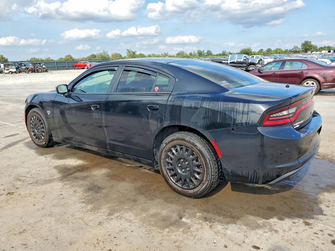 2017 Dodge Charger Police - Фото 2