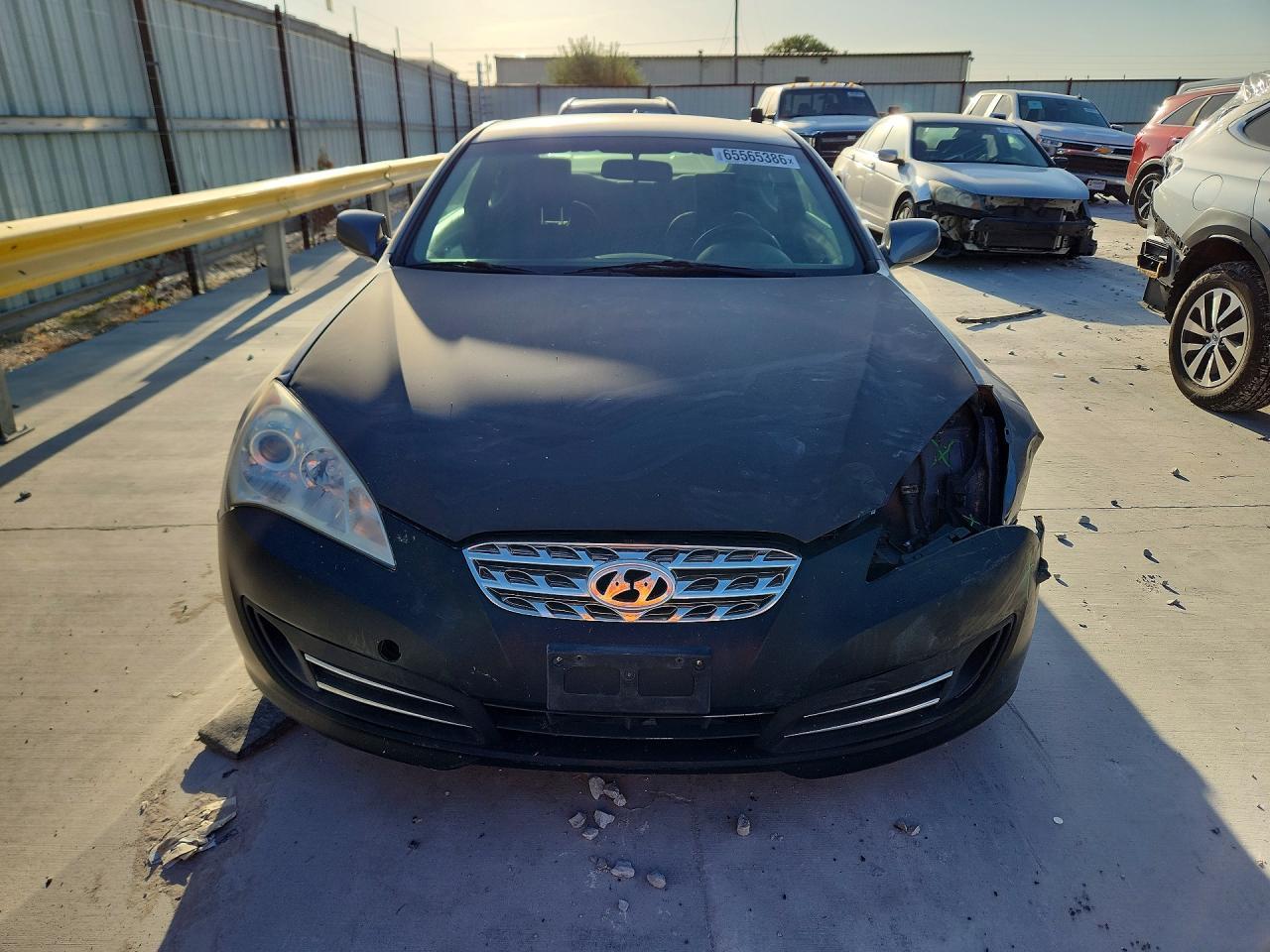 2012 Hyundai Genesis Coupe 2.0T - Фото 5