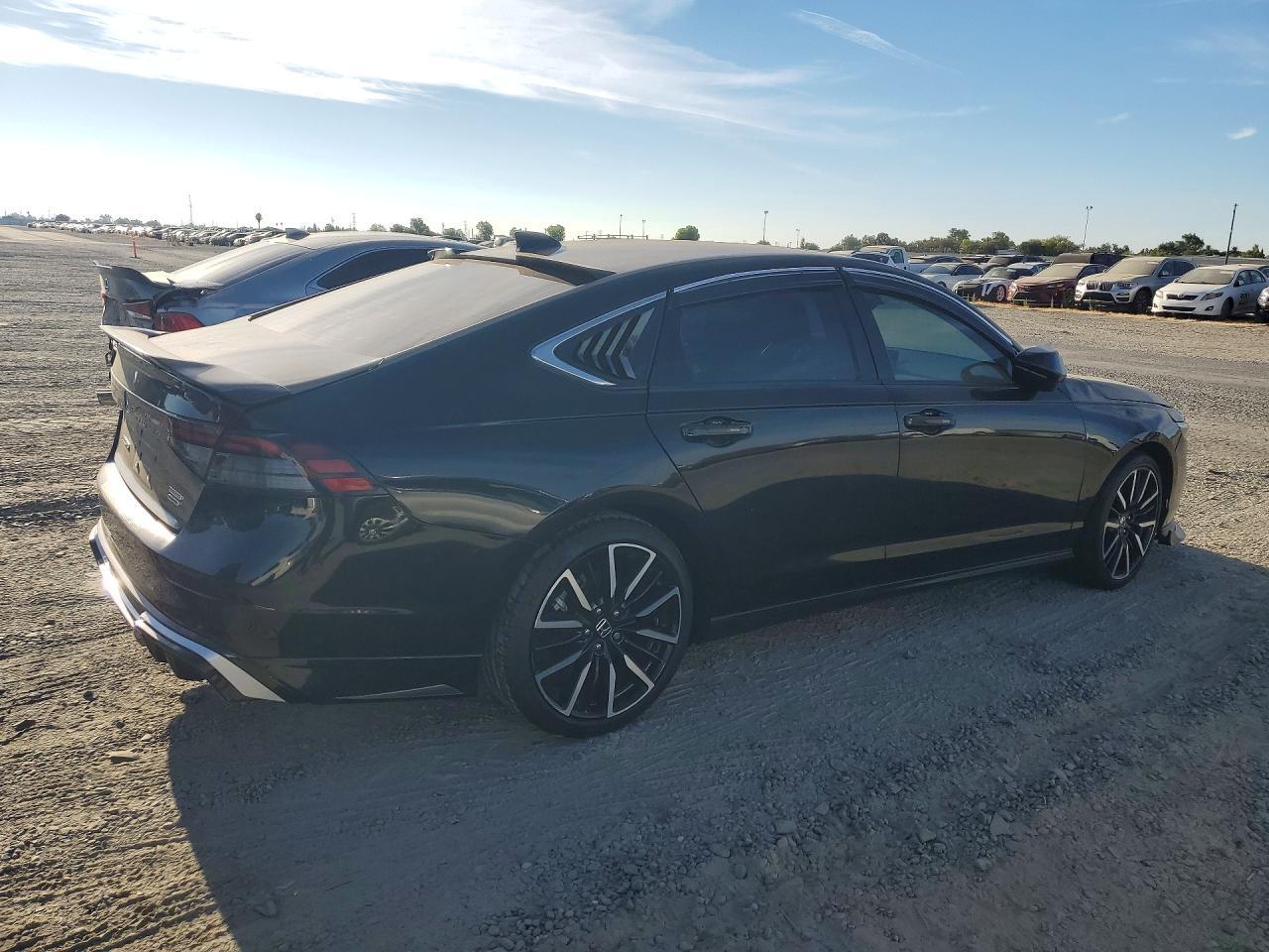 2023 Honda Accord Touring Hybrid - Фото 3