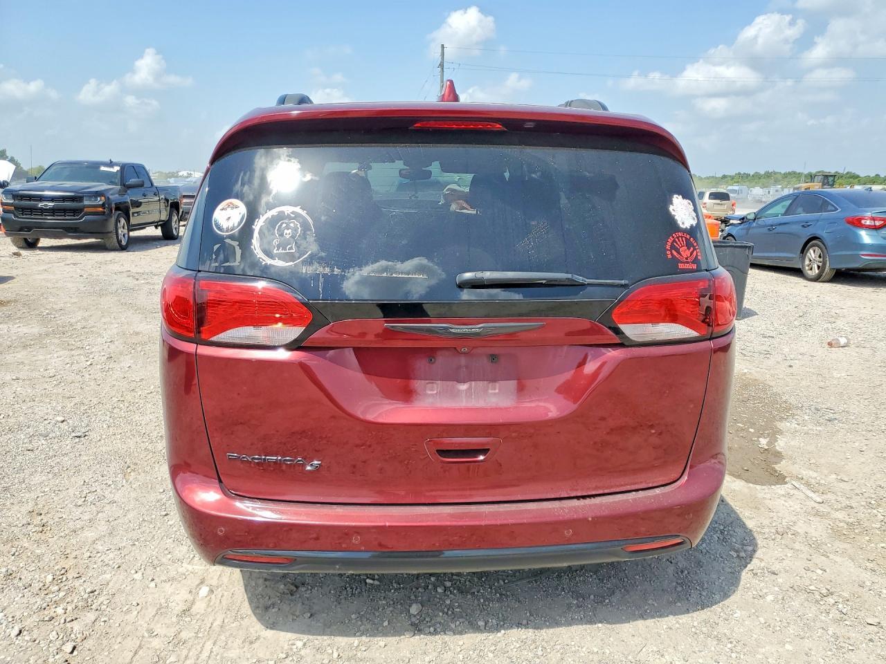 2019 Chrysler Pacifica Touring L Plus - Фото 6