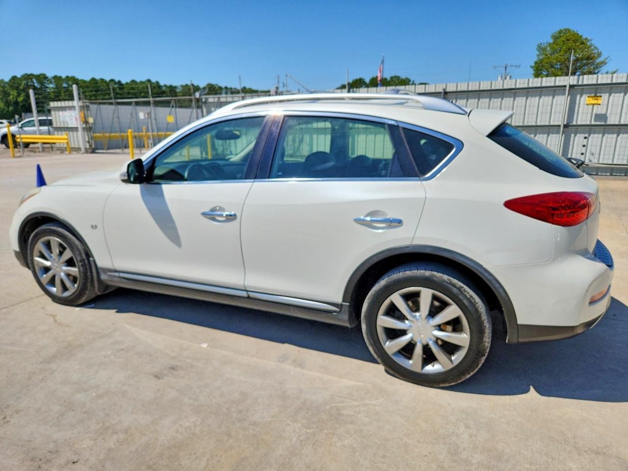 2017 Infiniti Qx50 Base - Фото 2