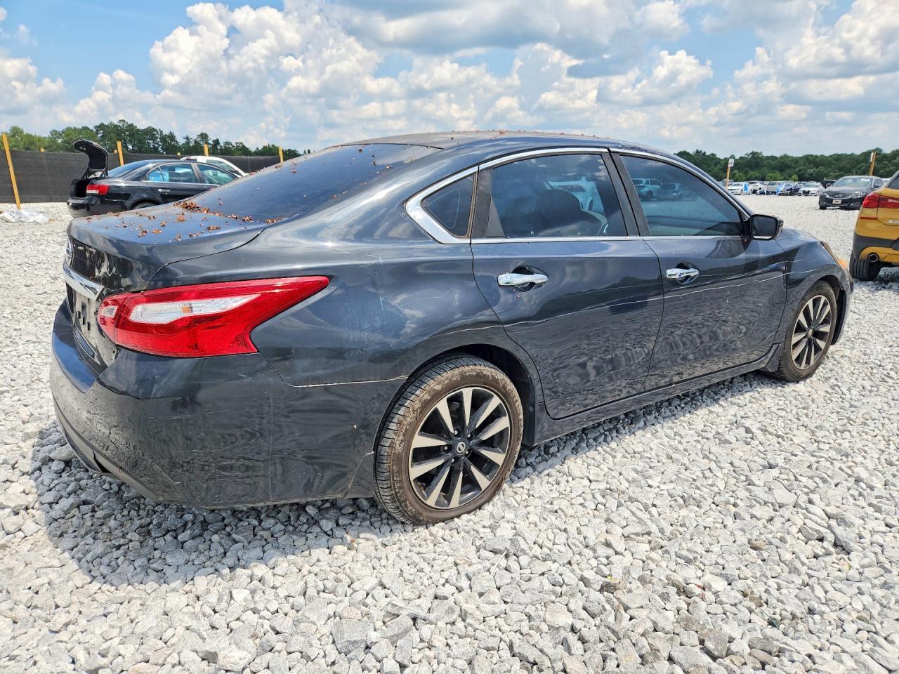 2016 Nissan Altima 2.5 S - Image 3