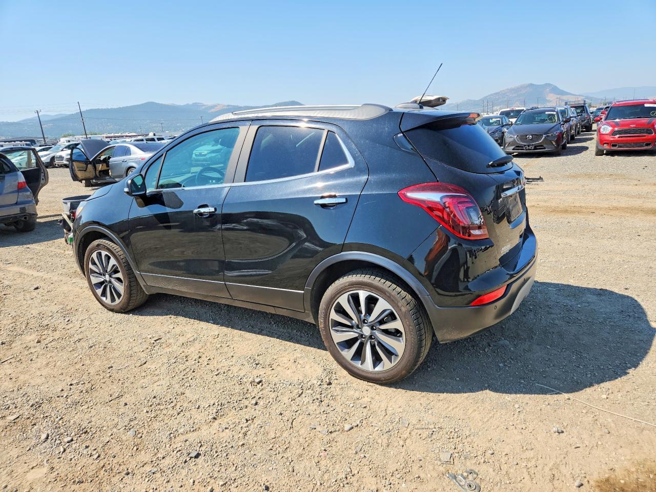 2019 Buick Encore Essence - Фото 2