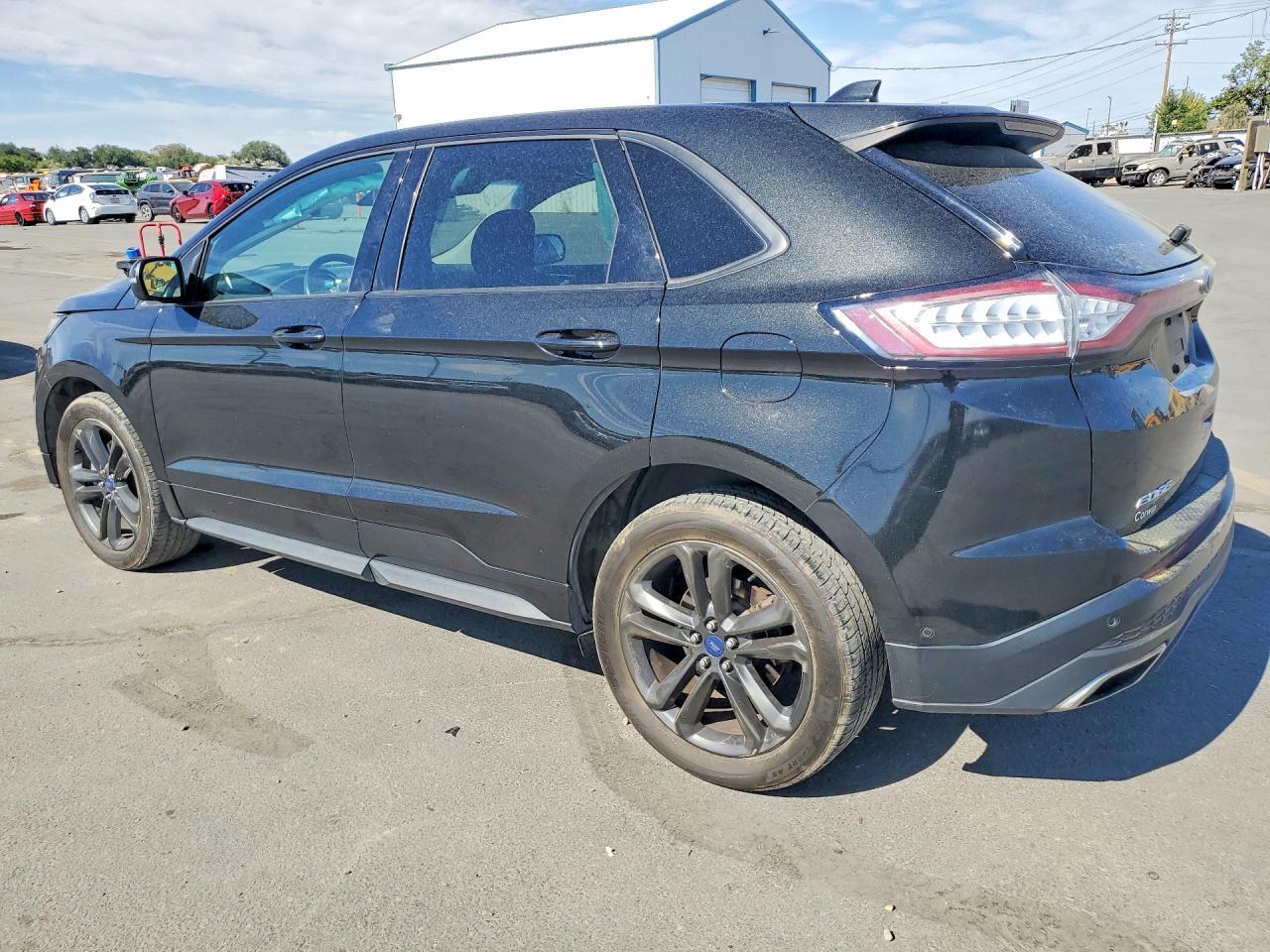 2015 Ford Edge Sport - Фото 2