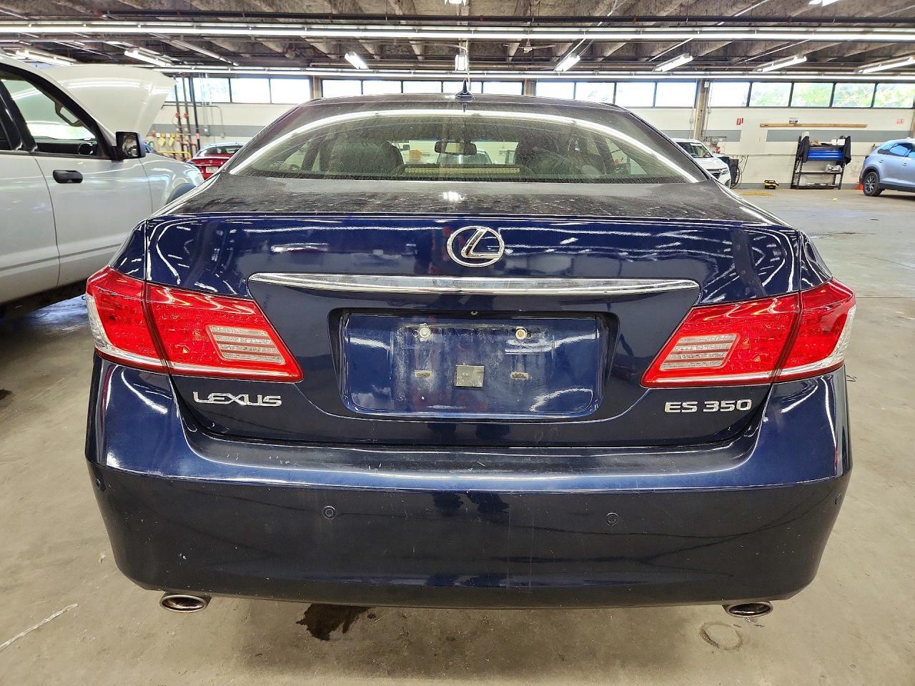 2011 Lexus Es 350 - Image 6
