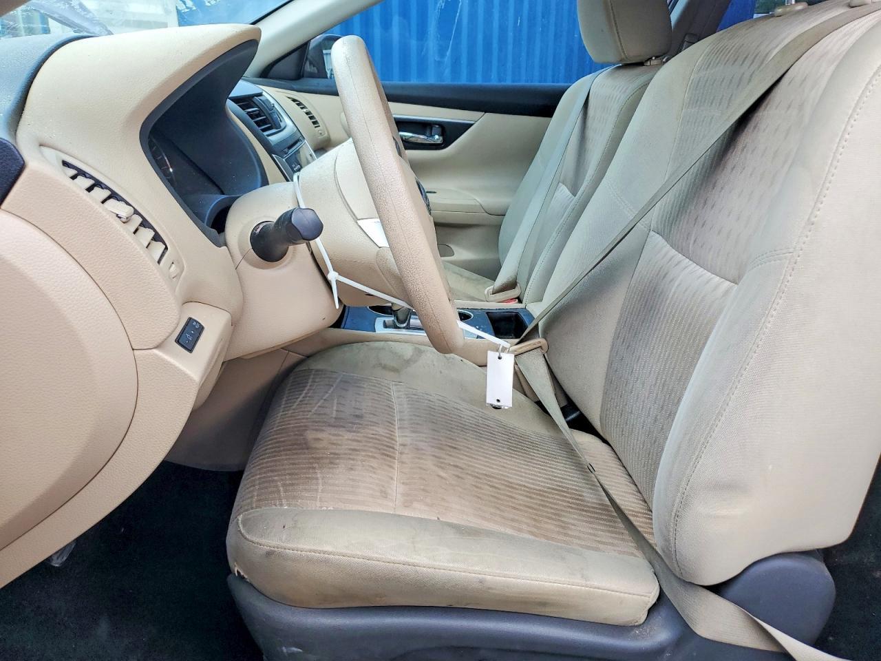 2016 Nissan Altima 2.5 S - Image 7