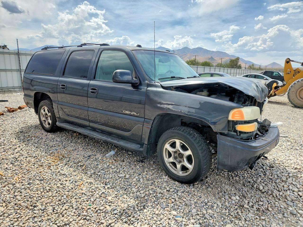 2004 GMC Yukon Xl Denali - Фото 4