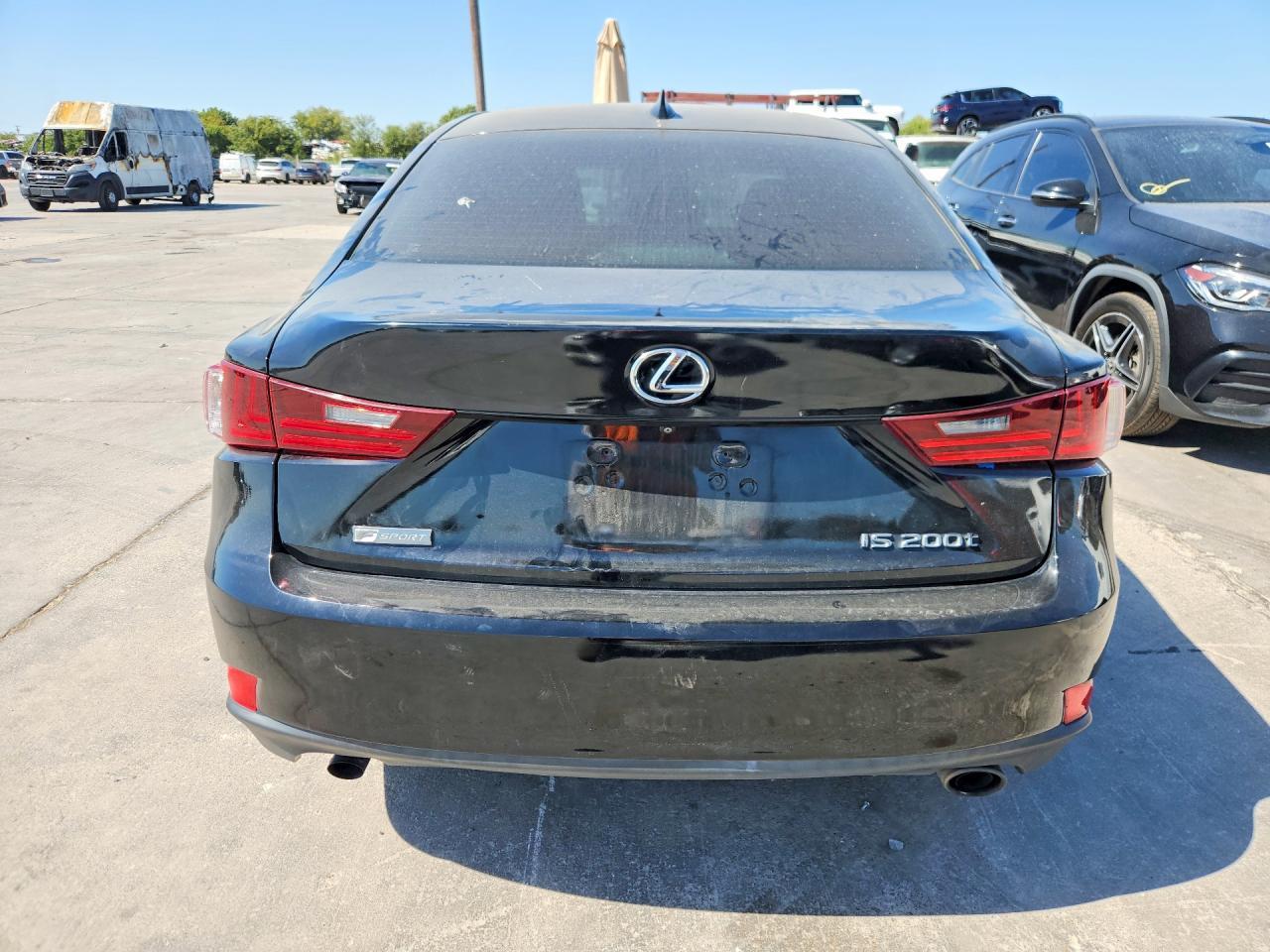2016 Lexus Is 200T - Фото 6