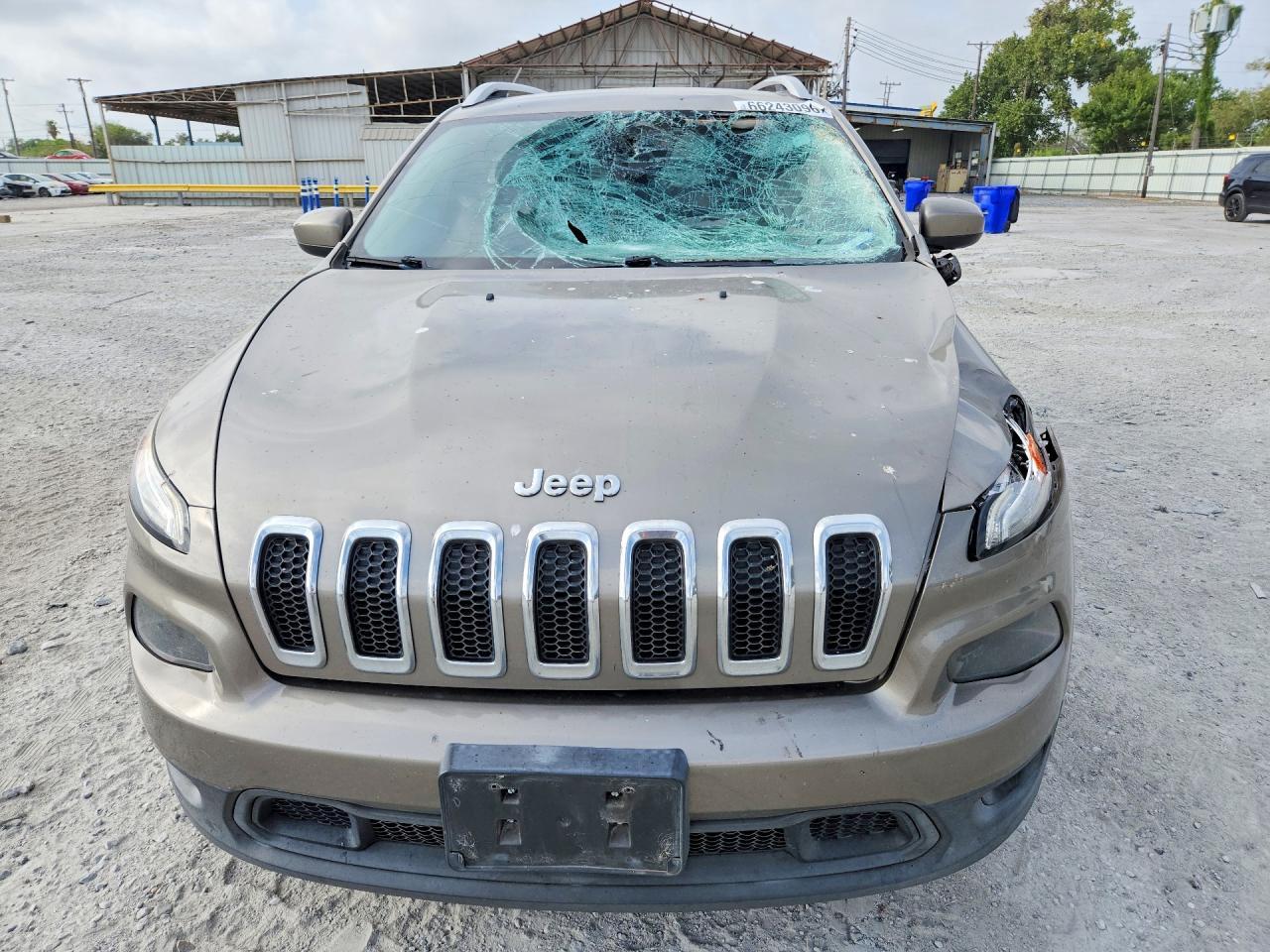2017 Jeep Cherokee Latitude - Image 5