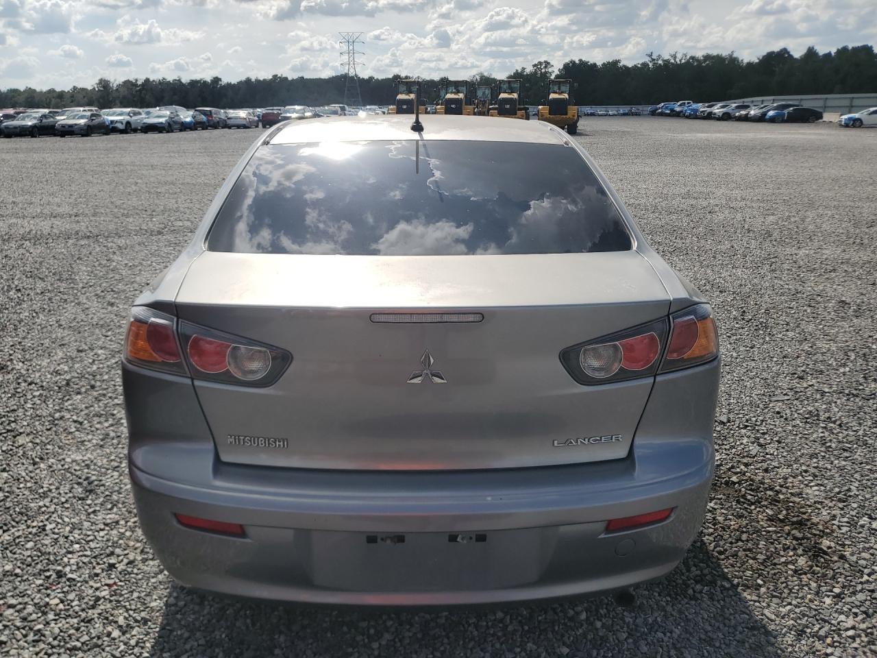 2015 Mitsubishi Lancer Es - Image 6