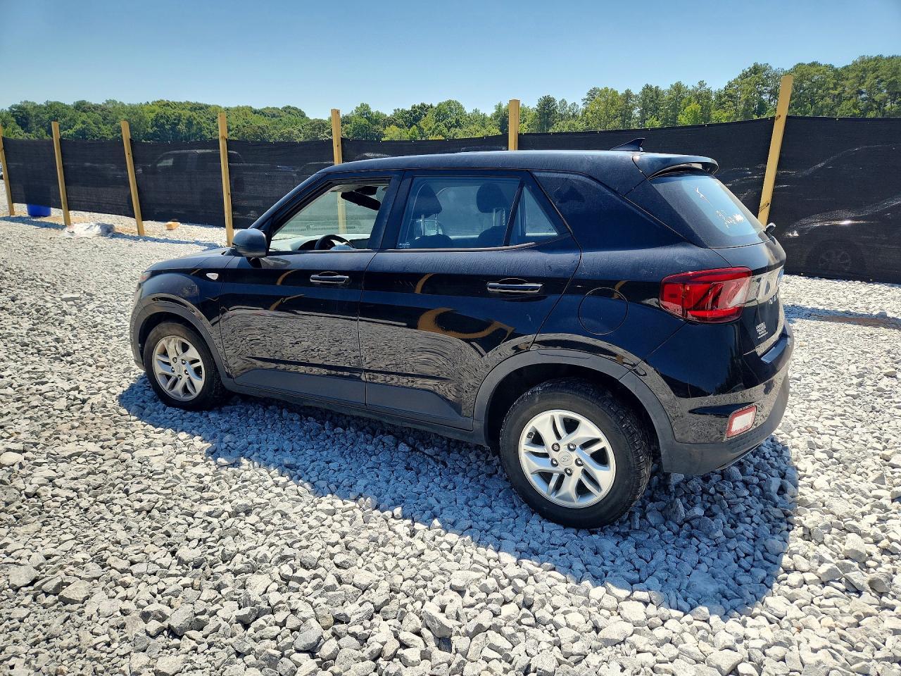 2022 Hyundai Venue Se - Фото 2