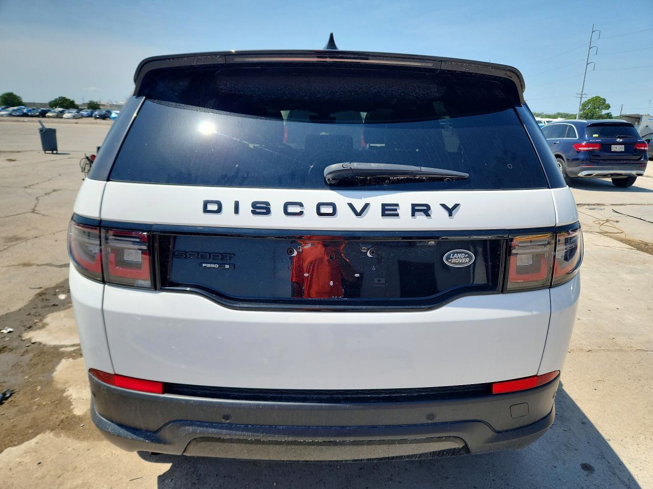 2020 Land Rover Discovery Sport S - Фото 6