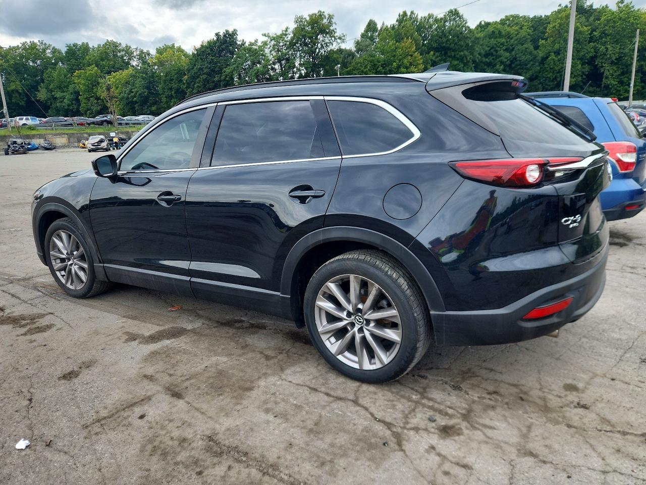 2022 Mazda Cx-9 Sport - Image 2