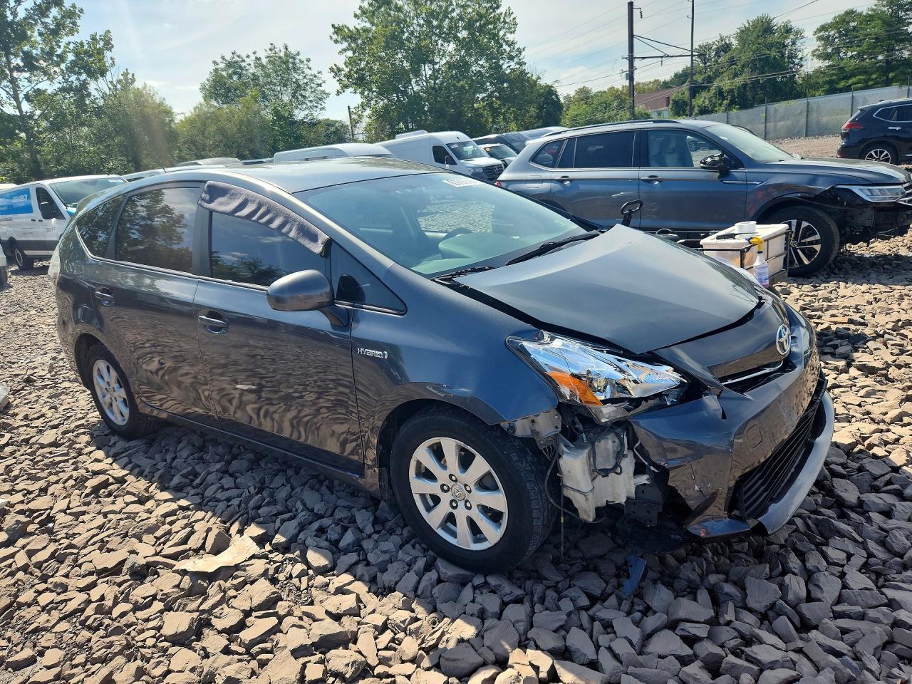 2012 Toyota Prius V Three - Фото 4
