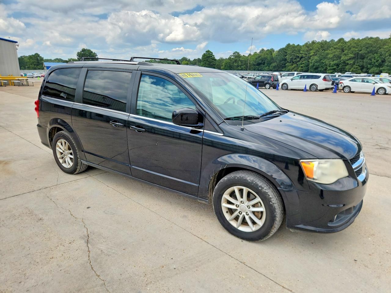 2020 Dodge Grand Caravan Sxt - Фото 4