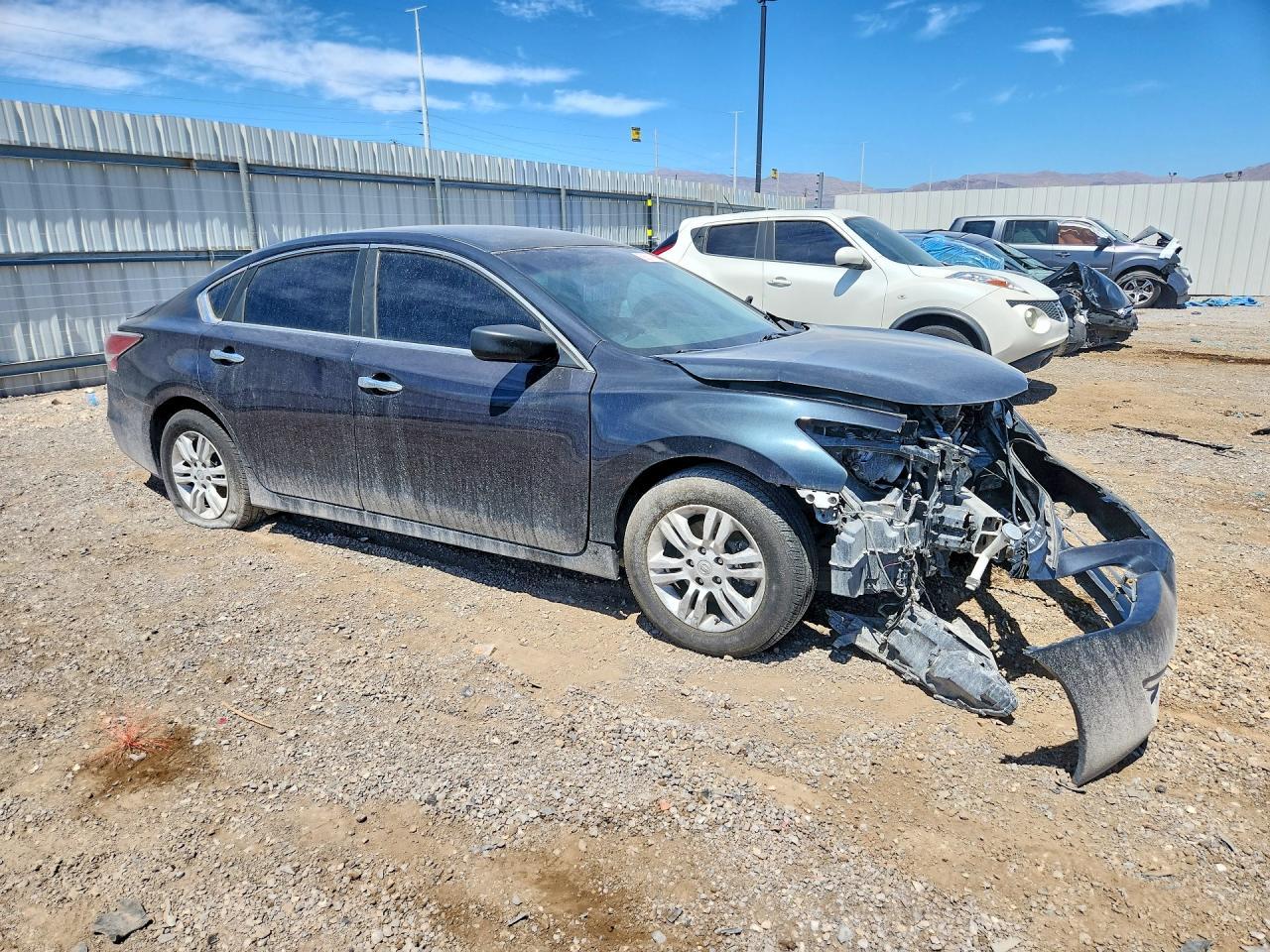 2015 Nissan Altima 2.5 S - Image 4