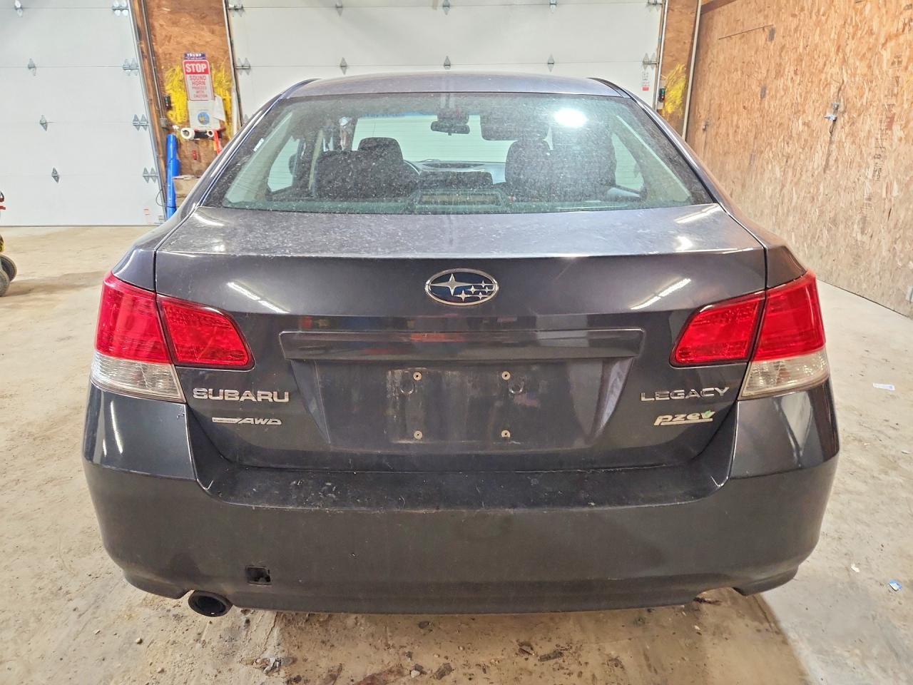 2013 Subaru Legacy 2.5I - Image 6