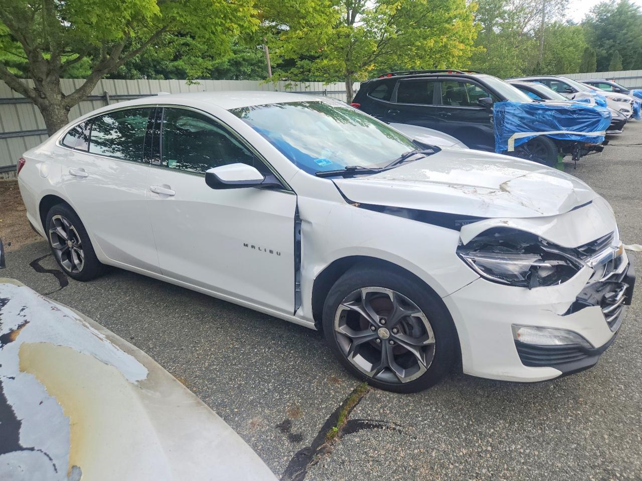 2021 Chevrolet Malibu Lt - Фото 4