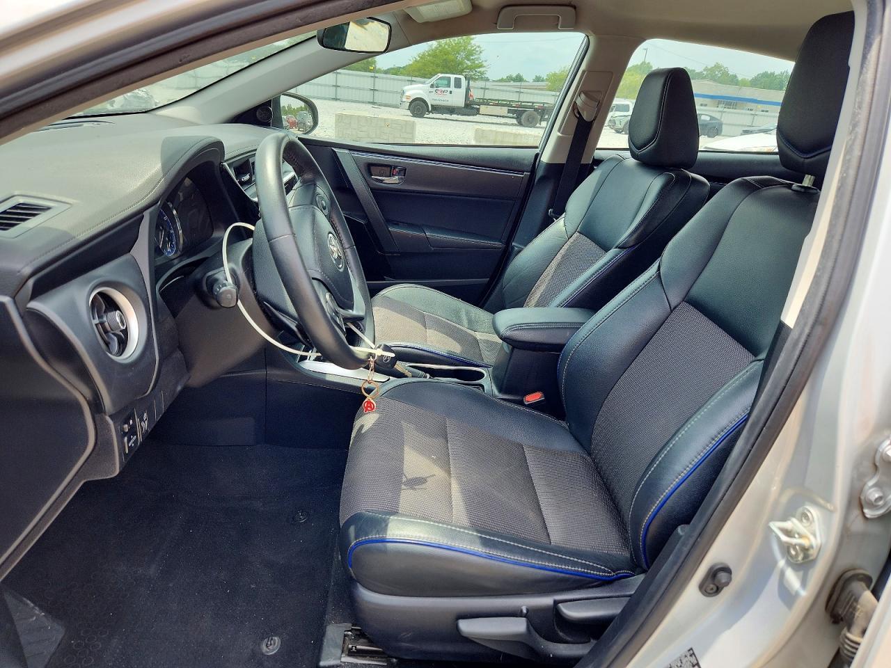2018 Toyota Corolla Se - Image 7
