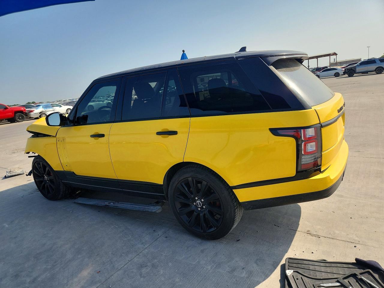 2015 Land Rover Range Rover Supercharged - Фото 2