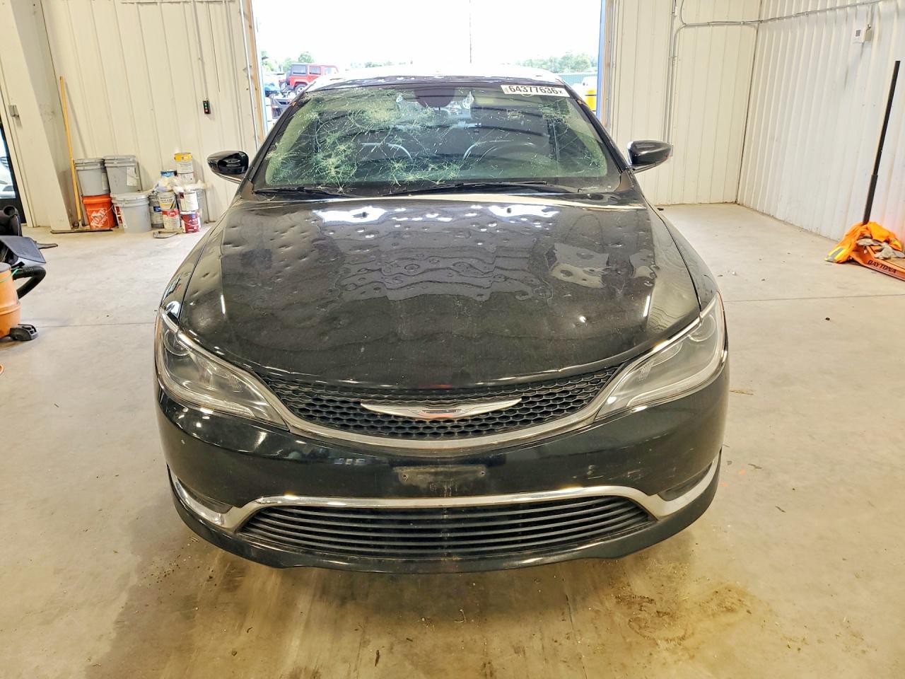 2017 Chrysler 200 Limited - Image 5