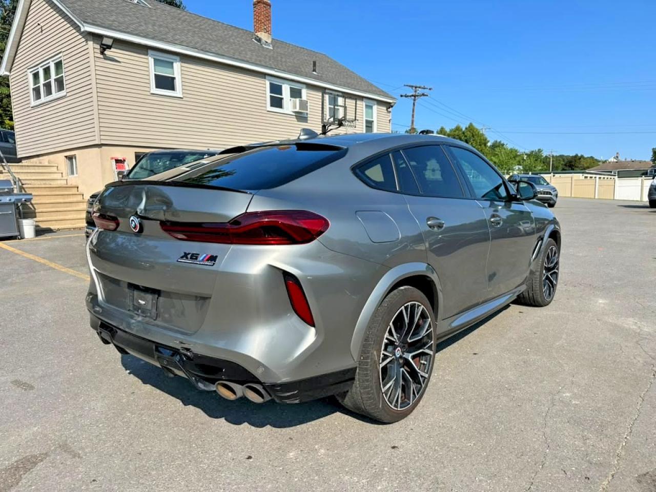 2023 BMW X6 M - Image 3