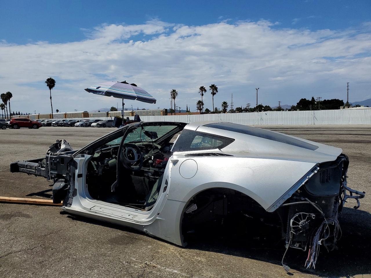 2020 Chevrolet Corvette - Фото 2