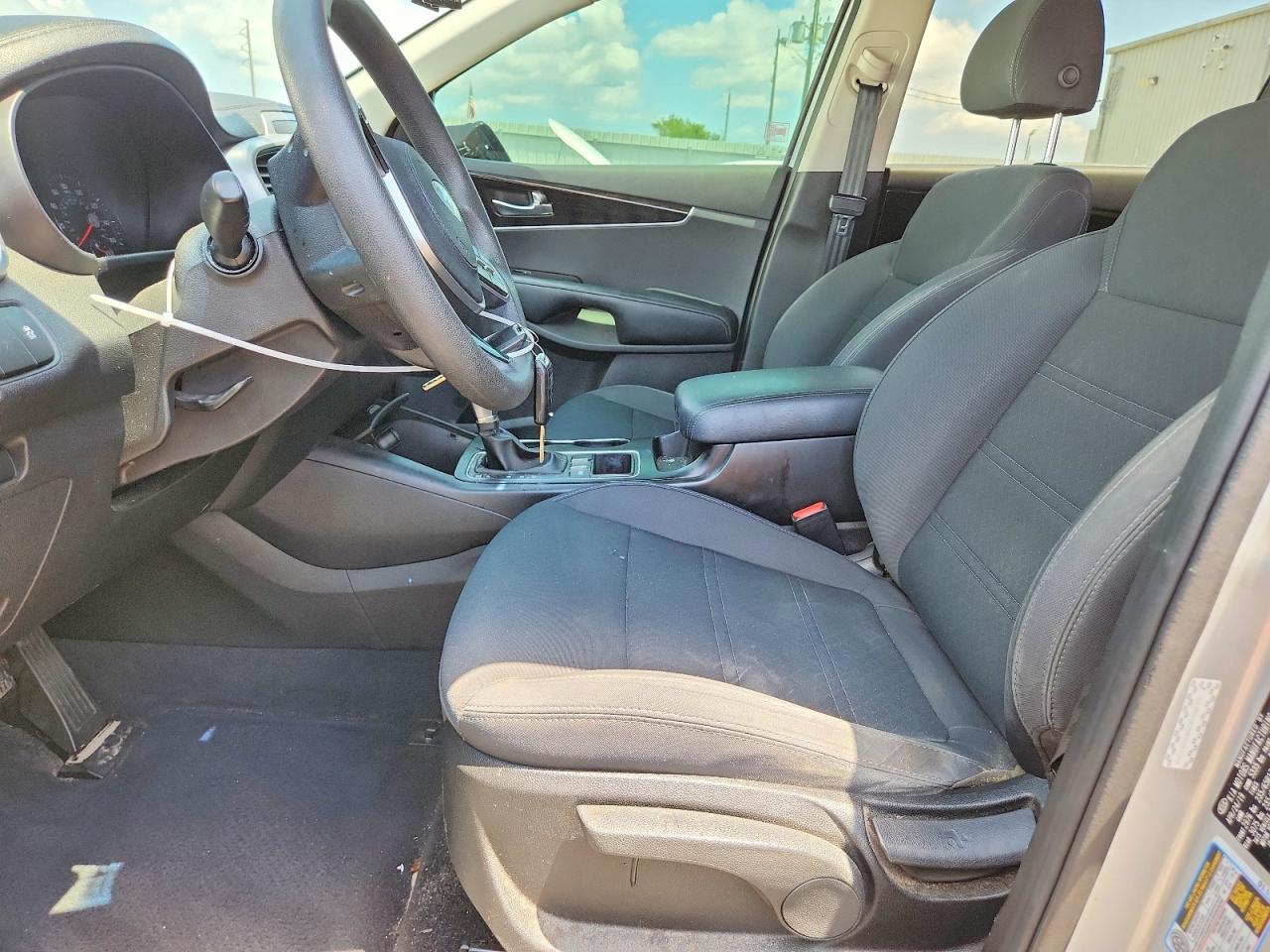 2019 Kia Sorento L - Фото 7