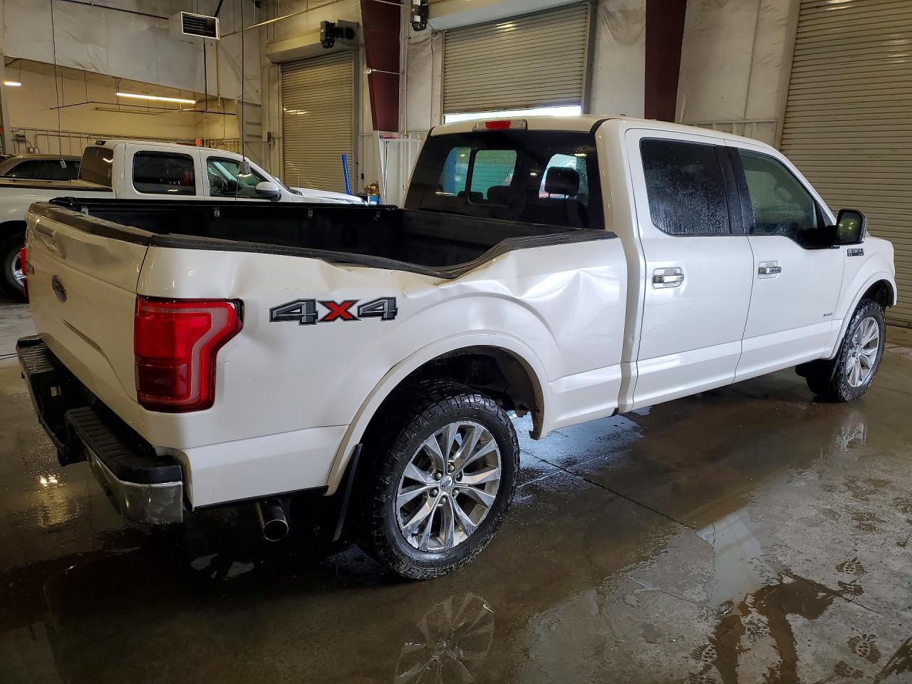 2017 Ford F150 Supercrew - Фото 3