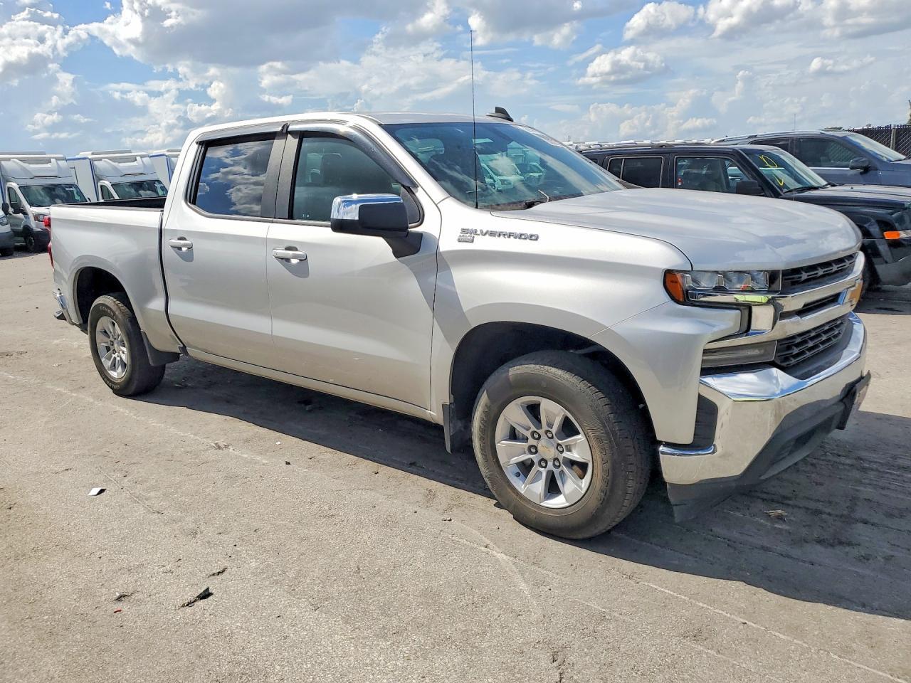 2020 Chevrolet Silverado C1500 Lt - Image 4