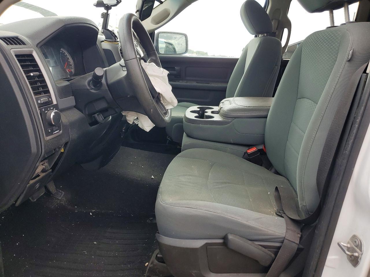 2015 Ram 1500 St - Image 7
