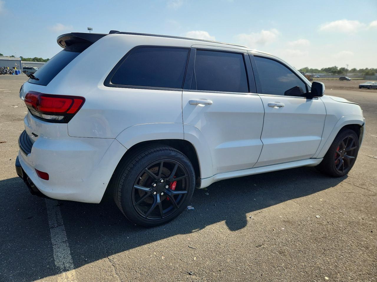 2016 Jeep Grand Cherokee Srt-8 - Фото 3