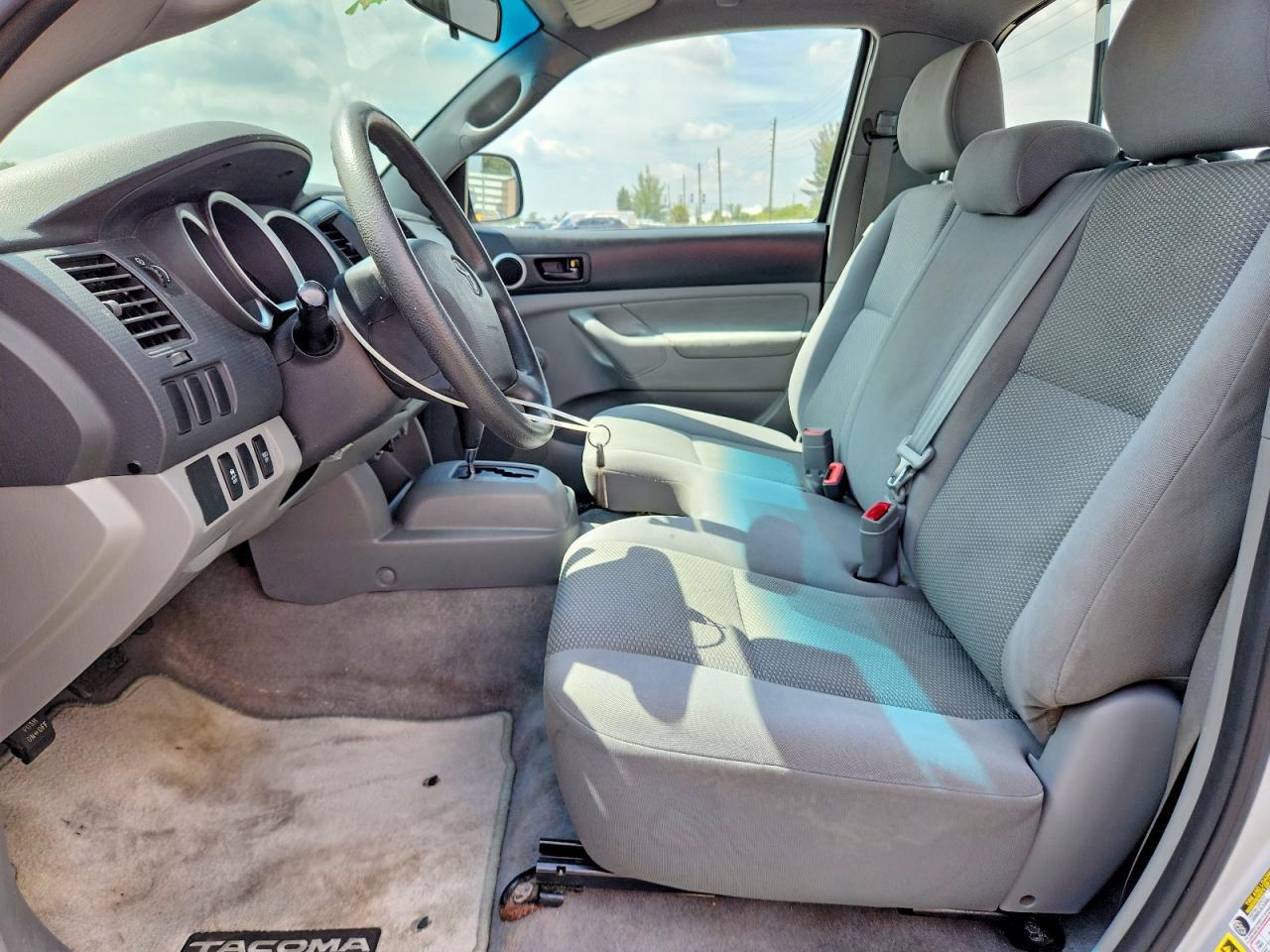 2010 Toyota Tacoma Base - Фото 7