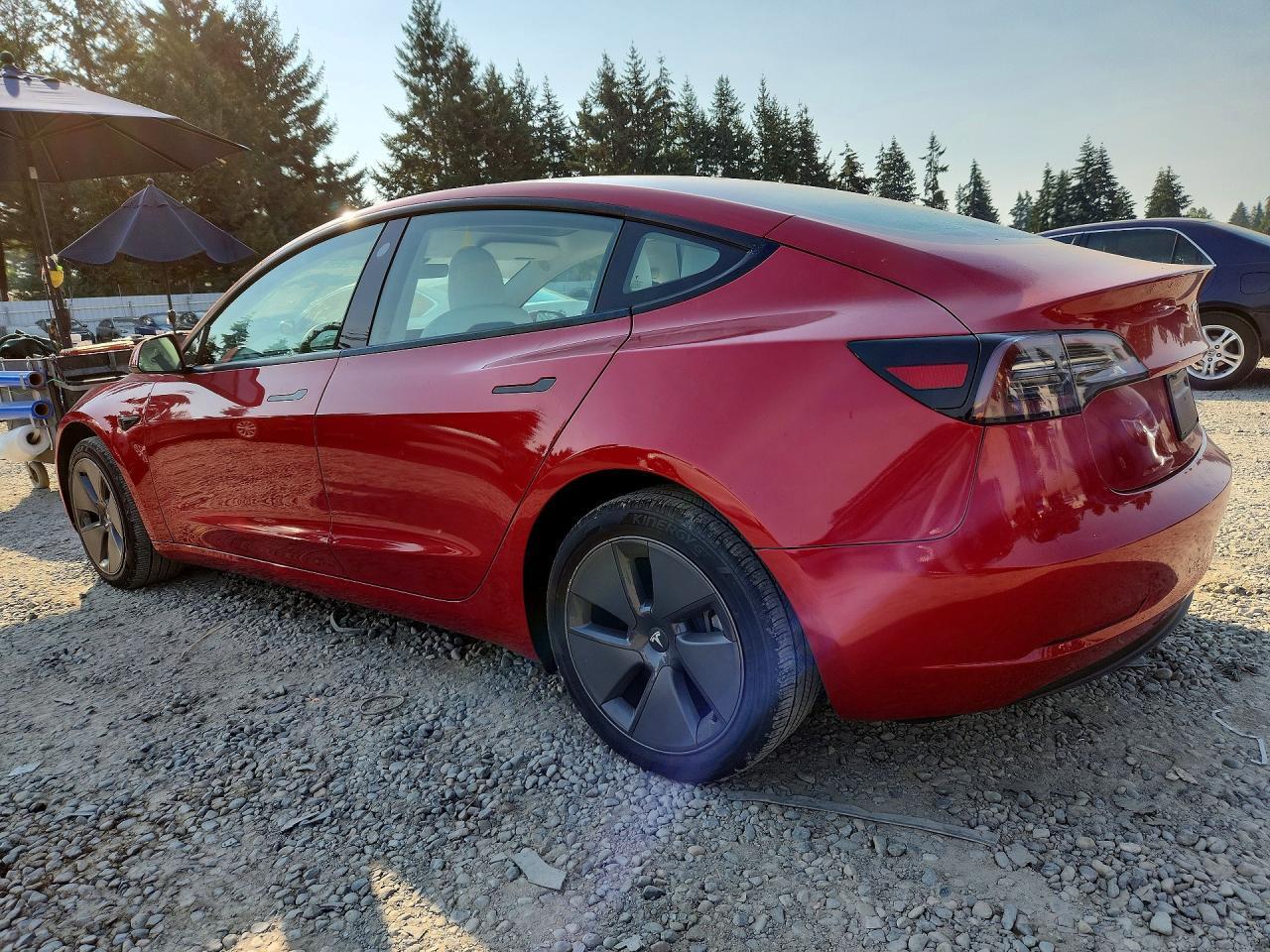 2023 Tesla Model 3 - Image 2