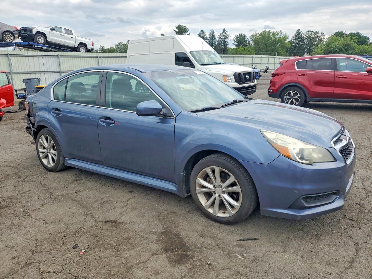 2013 Subaru Legacy 2.5I Premium - Фото 4