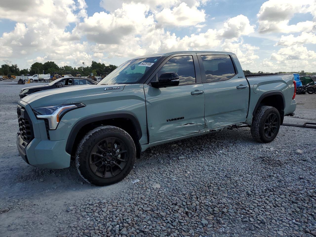 2026 Toyota Tundra Limited Hv
