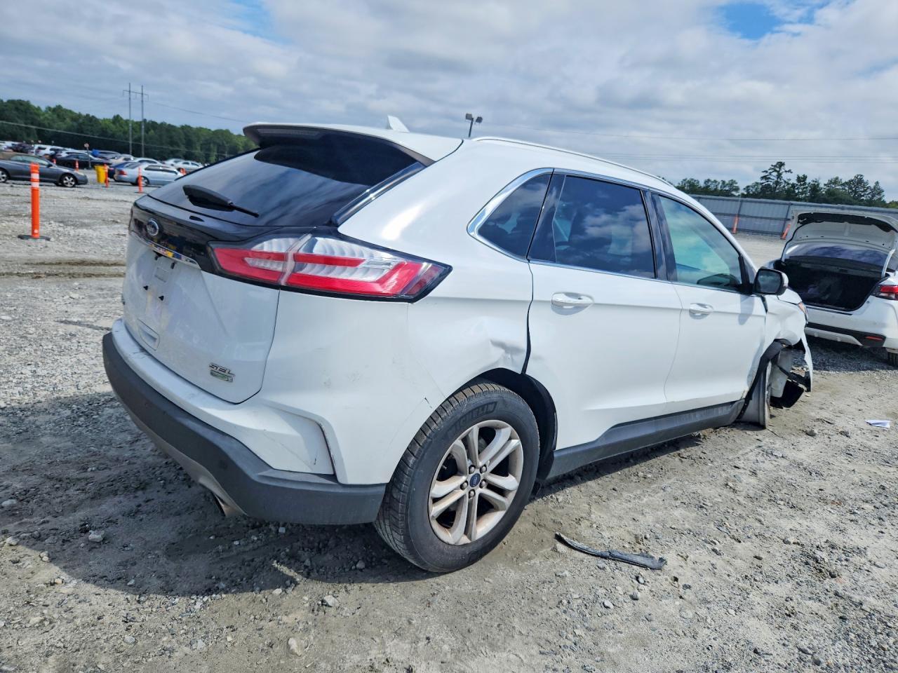 2019 Ford Edge Sel - Image 3