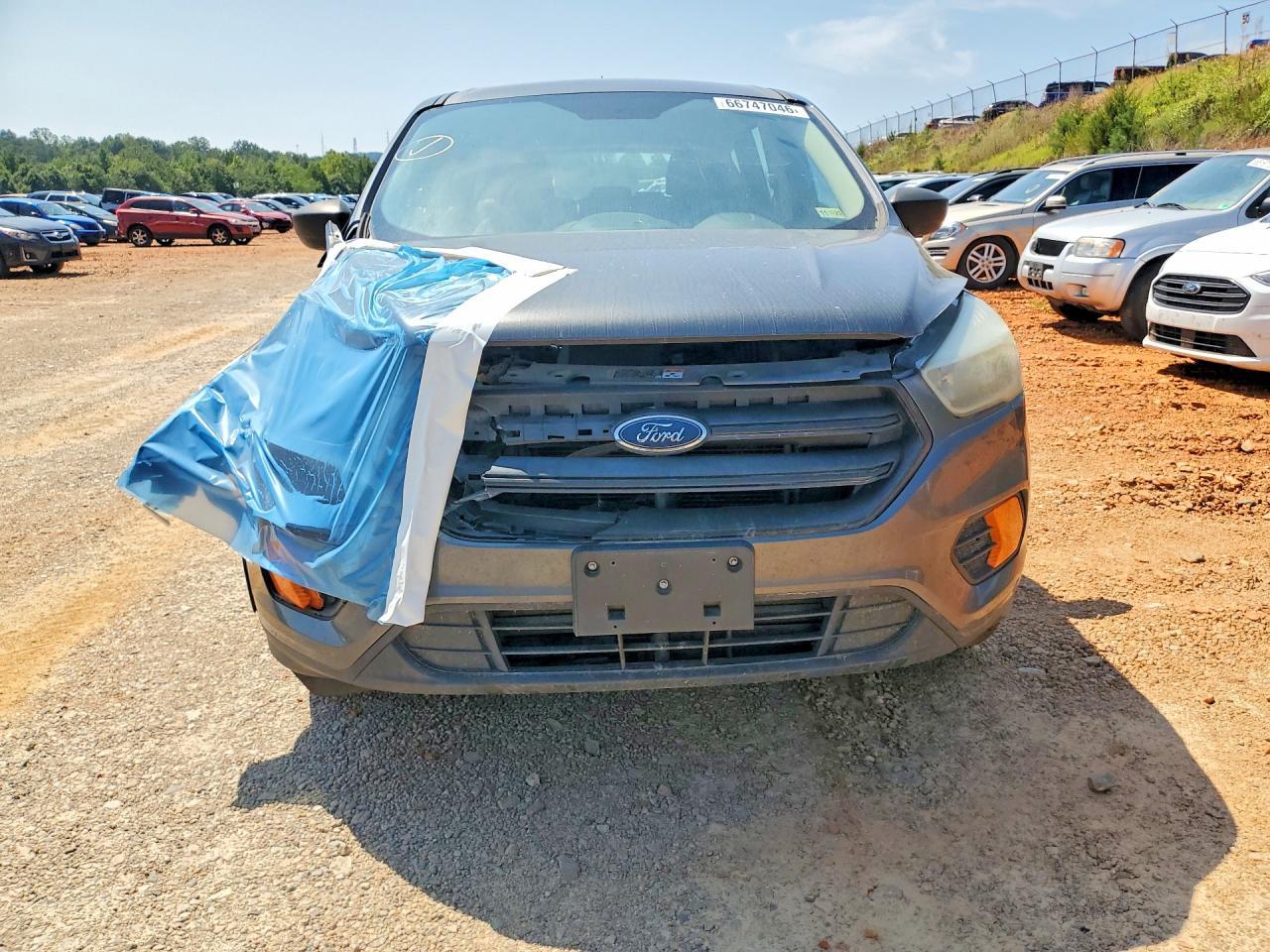 2017 Ford Escape S - Фото 5