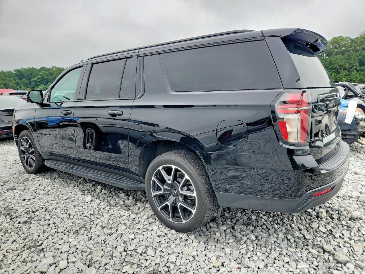2023 Chevrolet Suburban K1500 Rst - Фото 2
