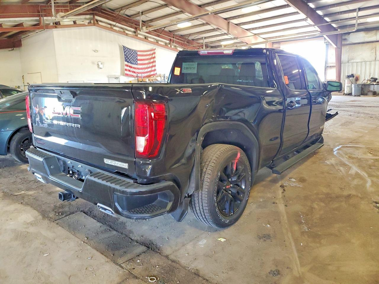 2020 GMC Sierra K1500 Elevation - Фото 3