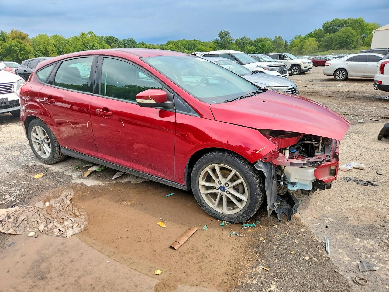 2017 Ford Focus Se - Фото 4