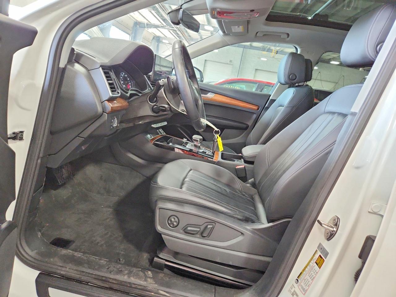 2023 Audi Q5 Premium 40 - Image 7