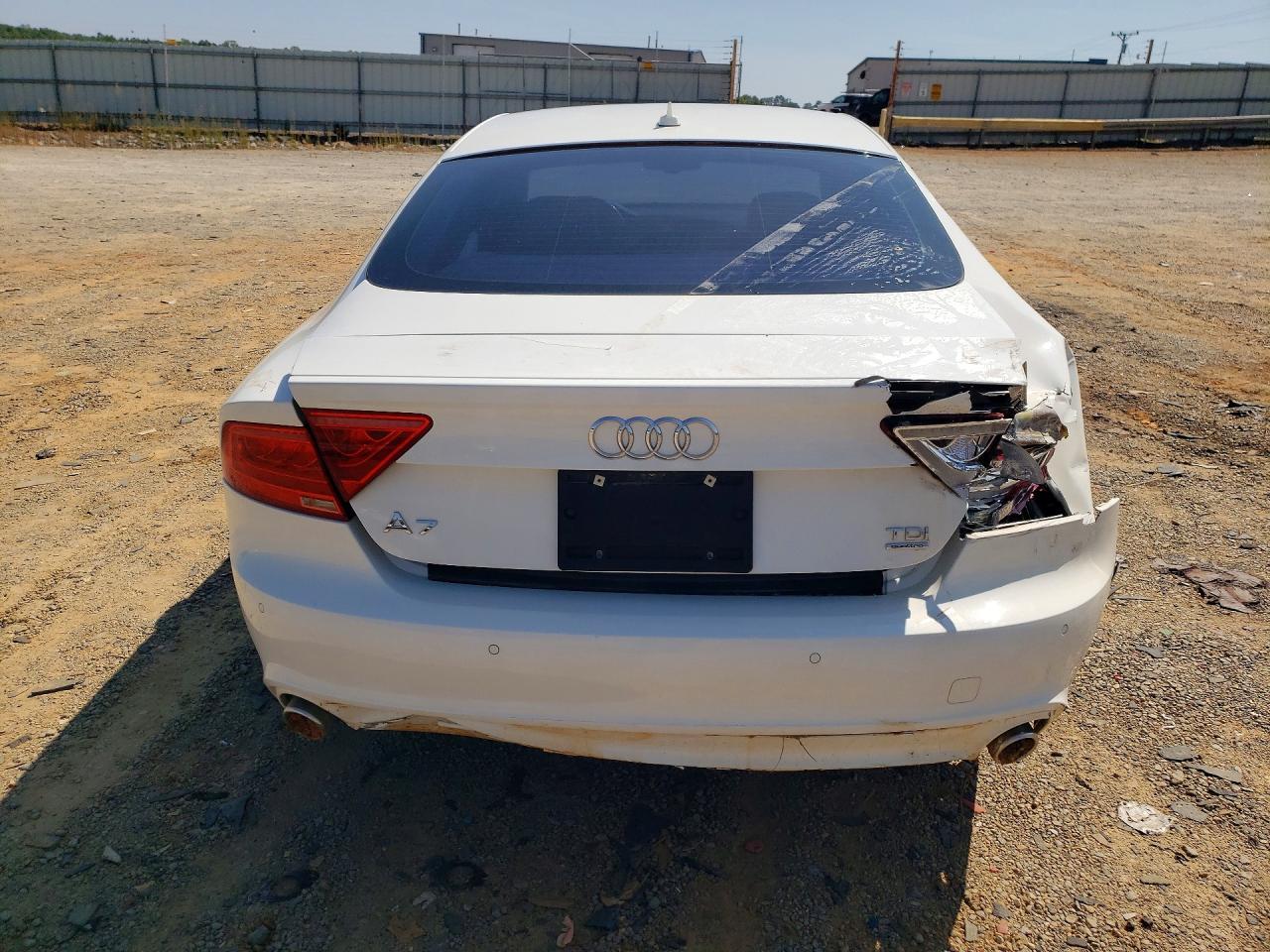 2014 Audi A7 Premium Plus - Image 6
